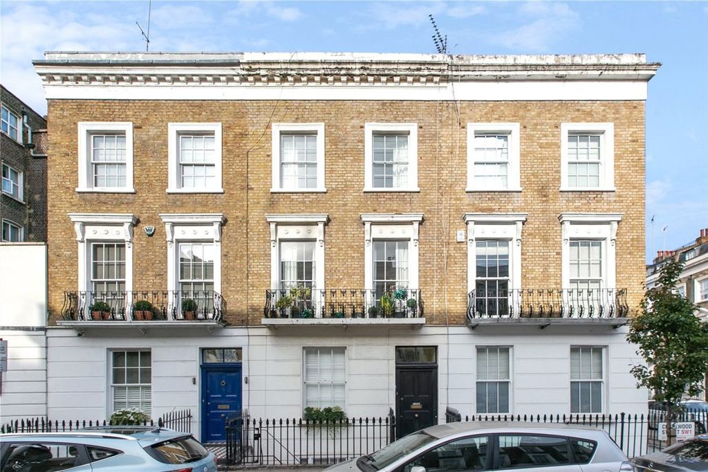 Property photo 1 of 3