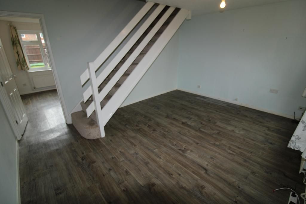 Property photo 2 of 9 Lounge