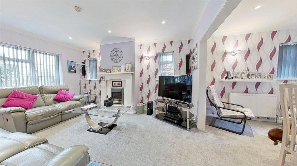 Property photo 2 of 18 Picture No. 03