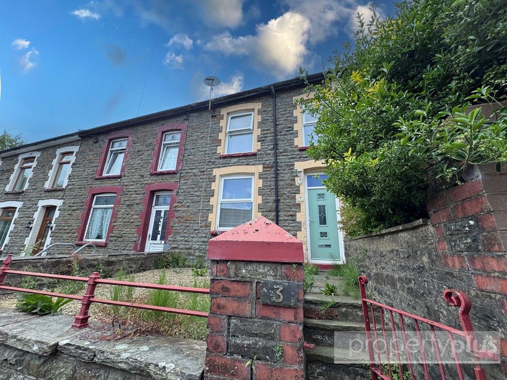 Property photo 1 of 10 Picture No. 02