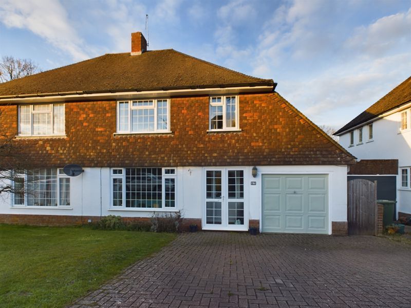 Property photo 1 of 20 Front