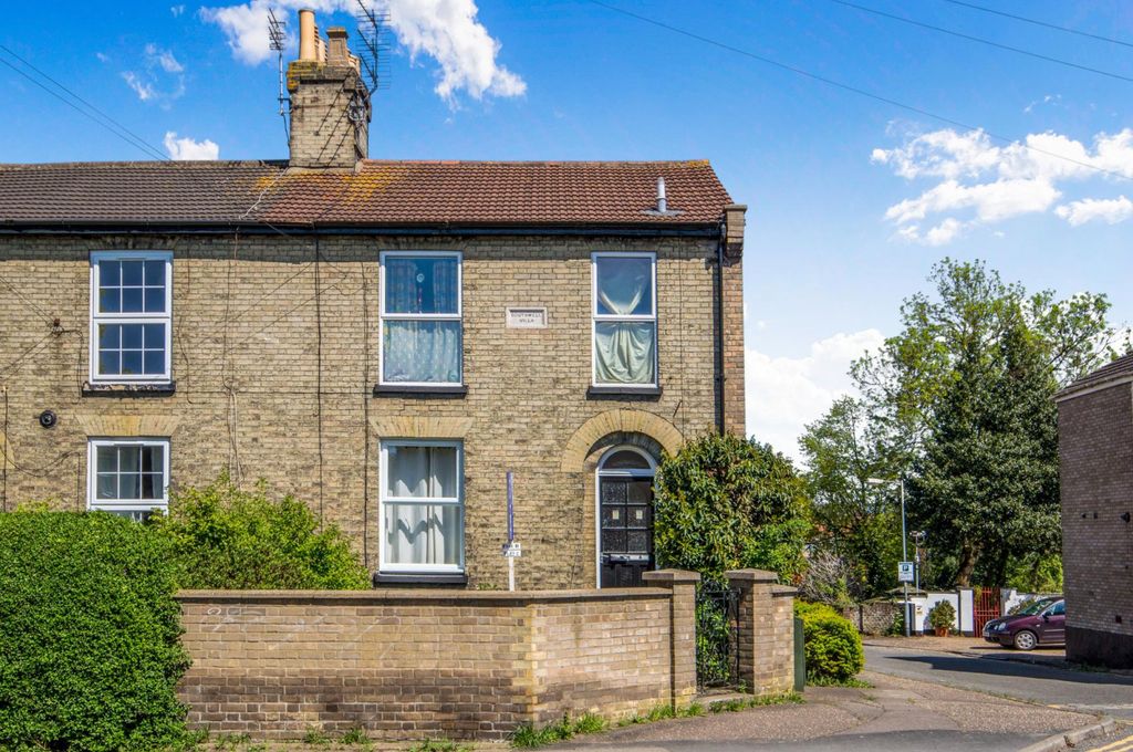 Property photo 1 of 8 Main Image (Main) (M