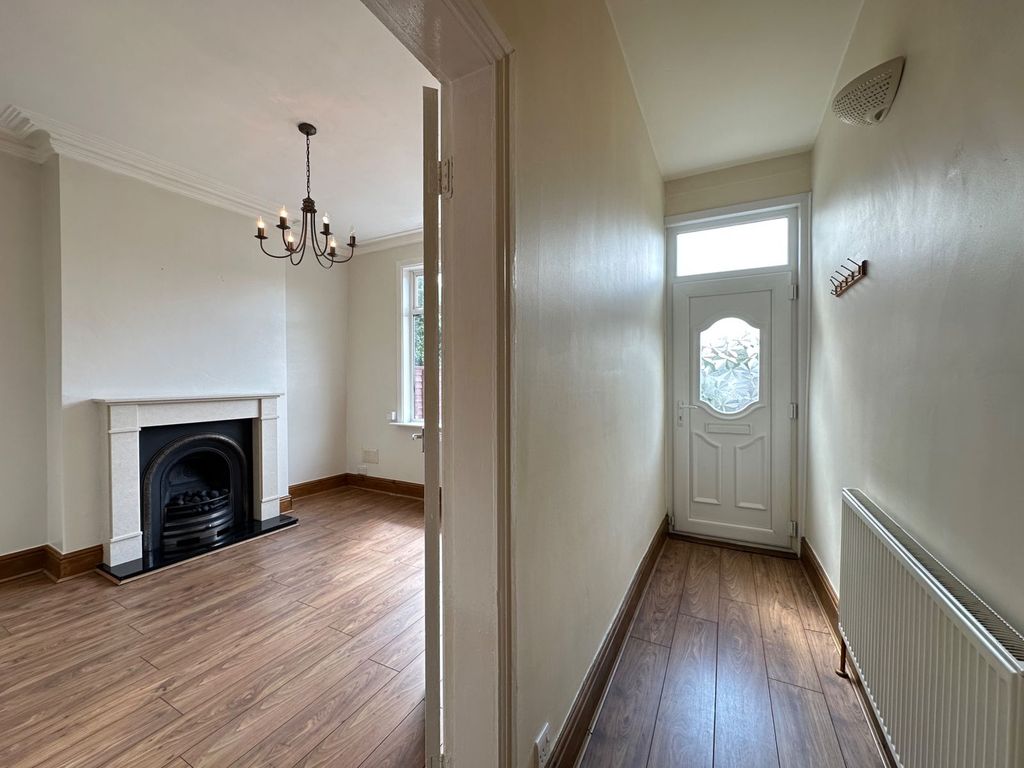 Property photo 3 of 26