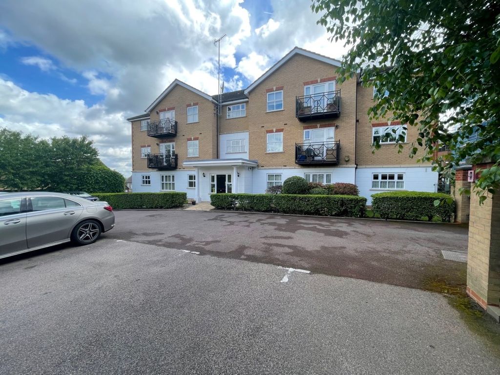 Property photo 1 of 13