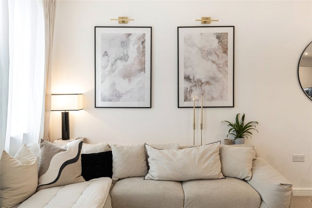 Property photo 3 of 15 Picture No. 14