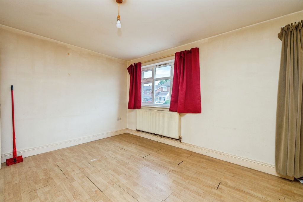 Property photo 3 of 20