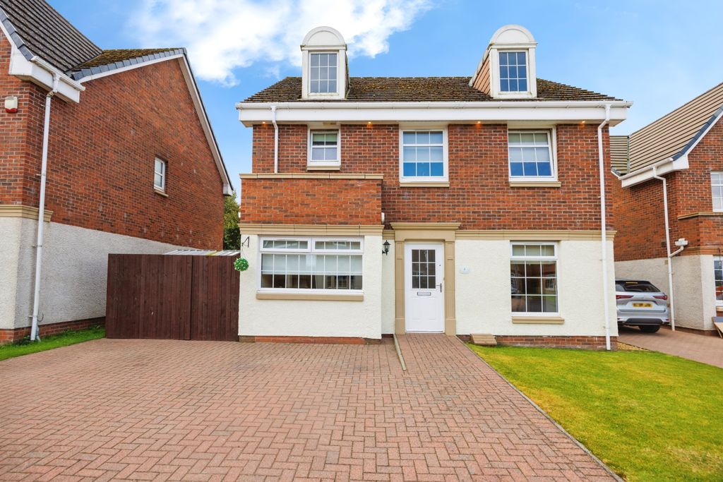 Property photo 1 of 34 External Front