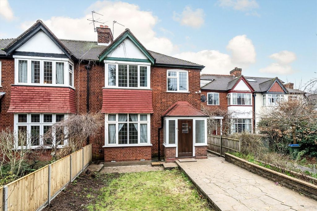 Property photo 1 of 9