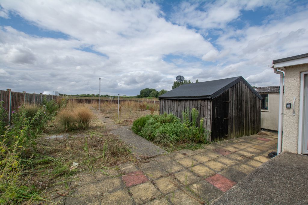 Property photo 3 of 5 Picture No. 03