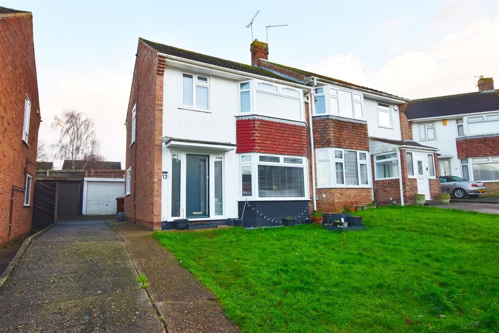 Property photo 1 of 18