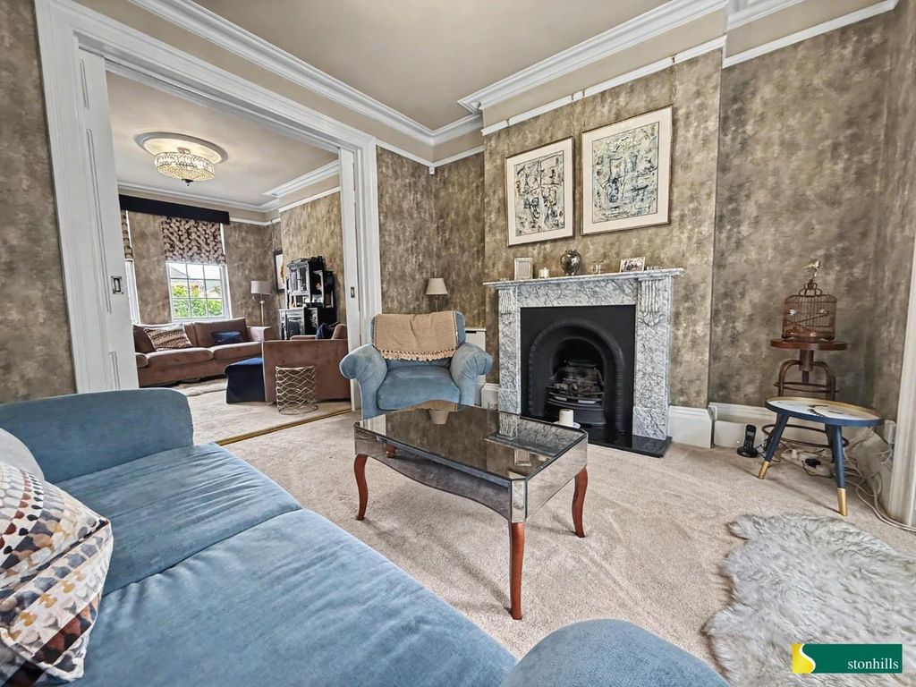 Property photo 2 of 20 17.Jpg