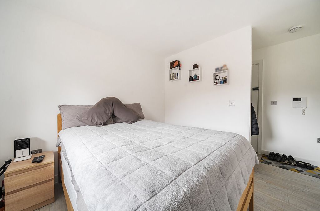 Property photo 3 of 18 Picture 3