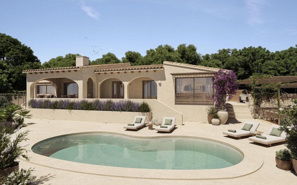 Property photo 1 of 9