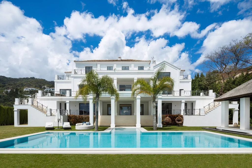 Property photo 1 of 18