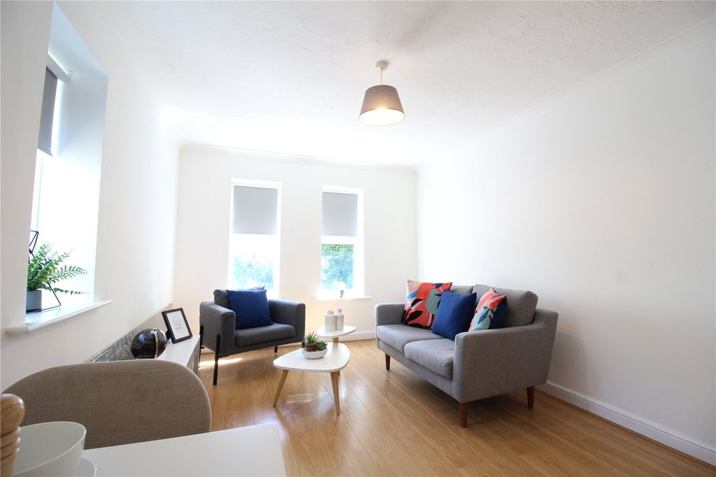 Property photo 2 of 10 Picture No. 09