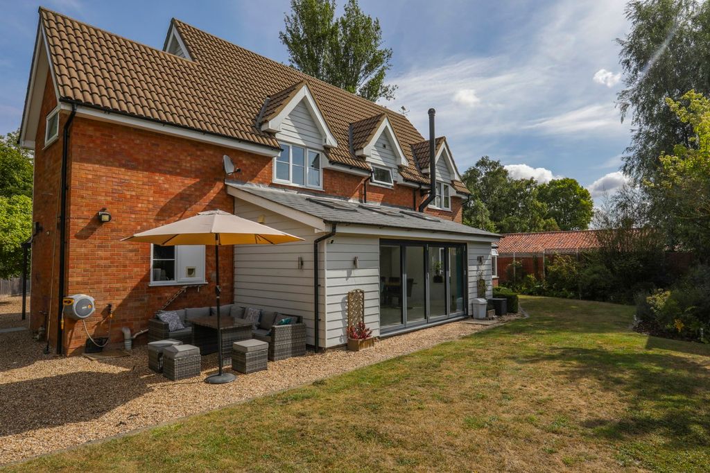 Property photo 2 of 25 9T5A9863