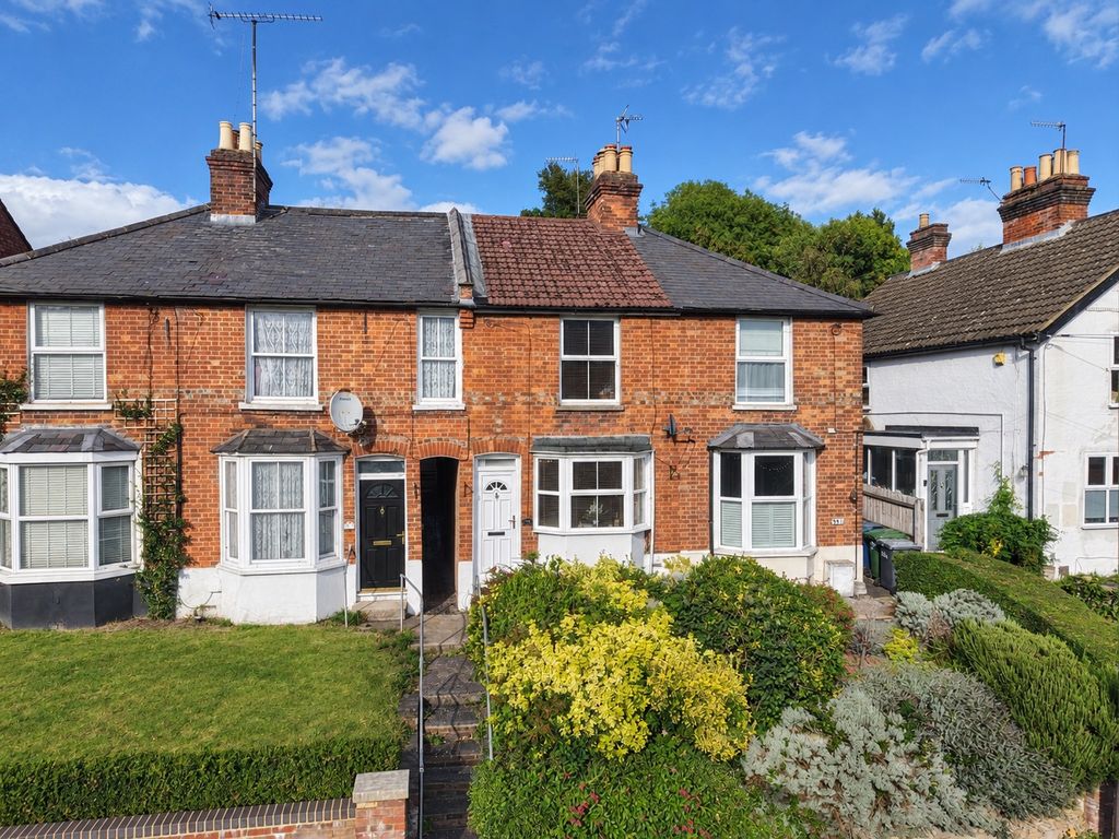 Property photo 1 of 13 London Road