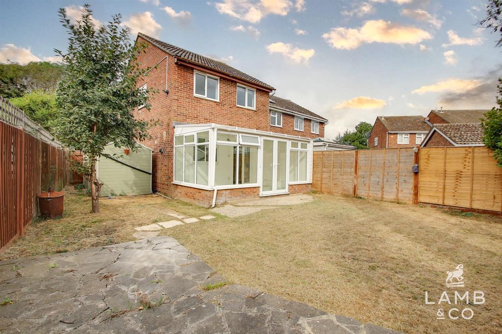 Property photo 2 of 13