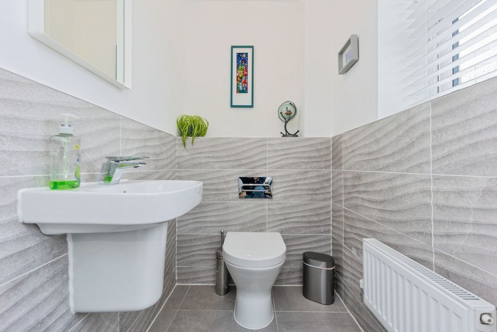 Additional image 6 of 5 bed detached house for saleWightman Avenue, Macclesfield SK10
