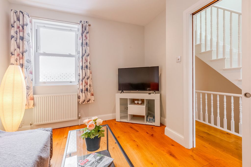 Property photo 2 of 15