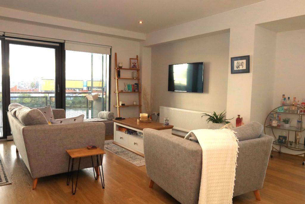 Property photo 2 of 24 Photo 2