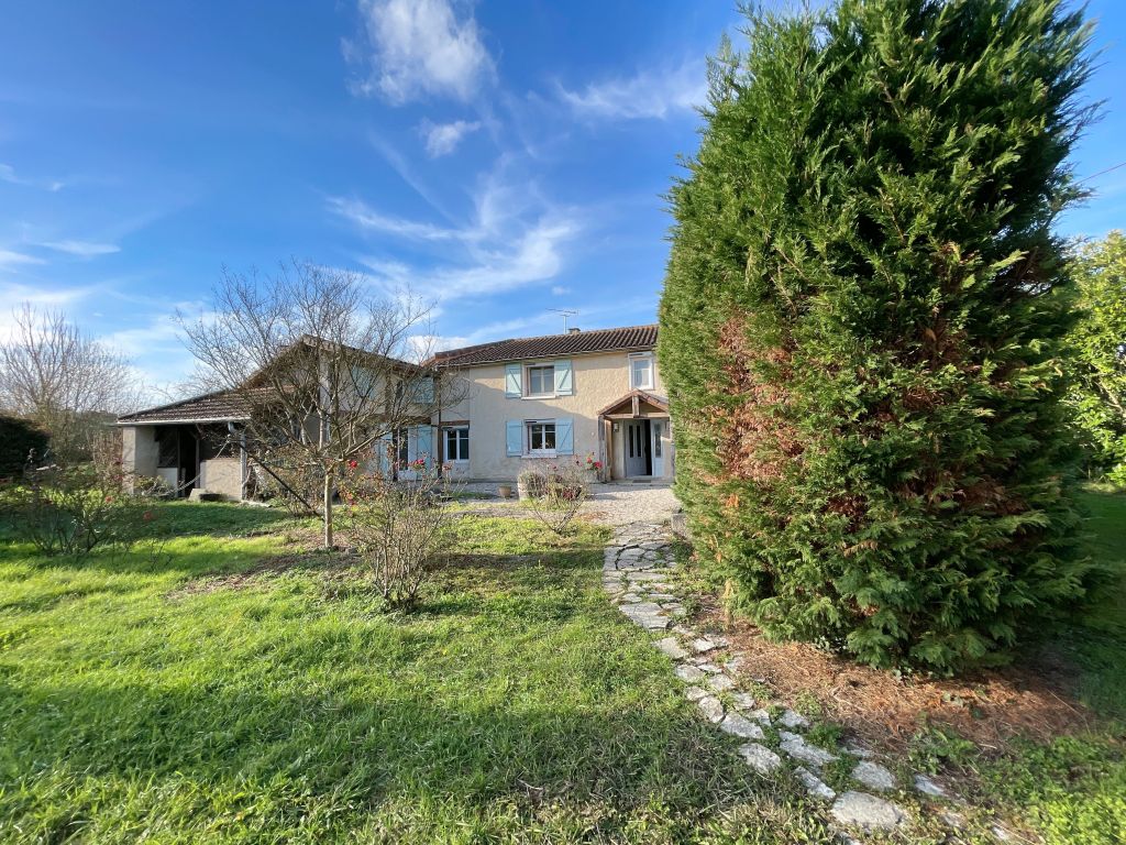 Property photo 1 of 20