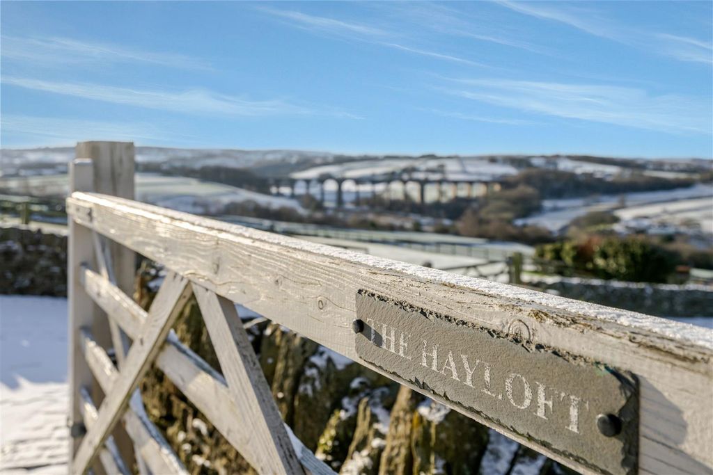 Property photo 1 of 30 S2.Jpg