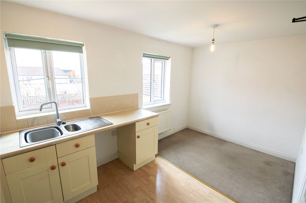 Property photo 3 of 15 Picture No. 25