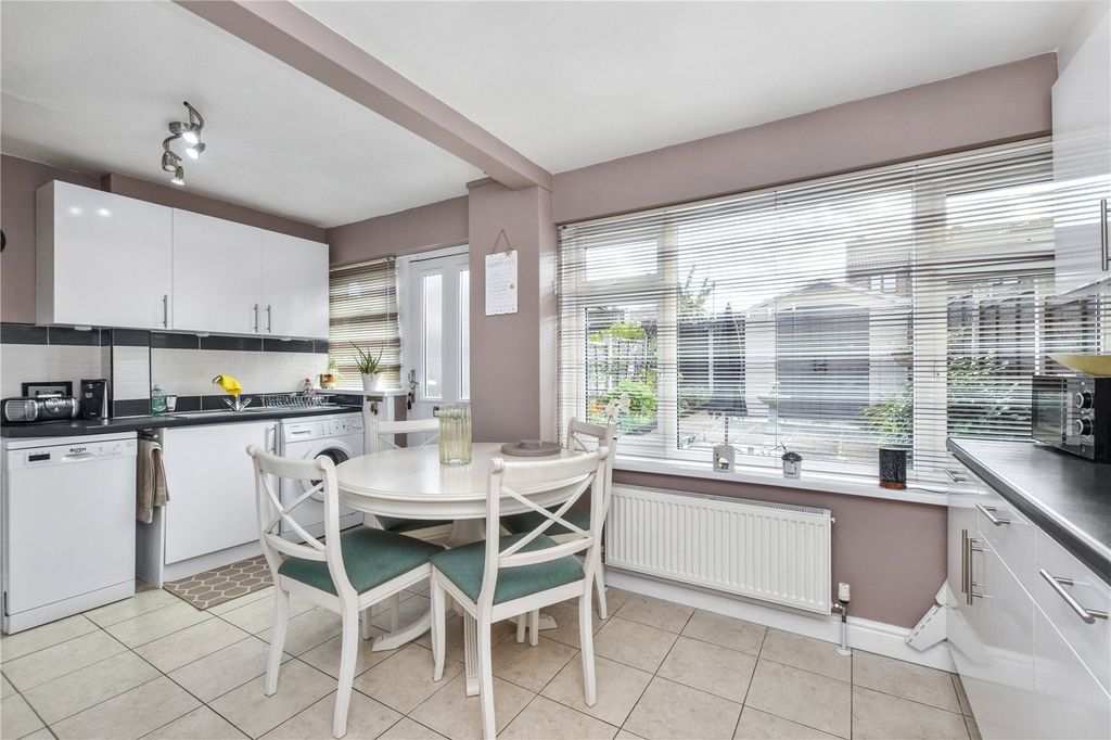 Property photo 3 of 15 Picture No. 08