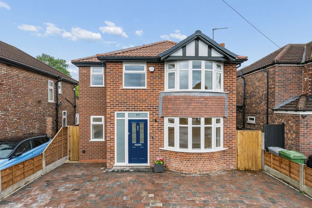 Property photo 1 of 32 Picture No. 01