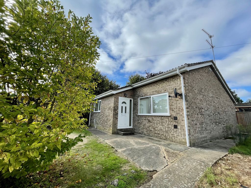 Property photo 1 of 13 Front