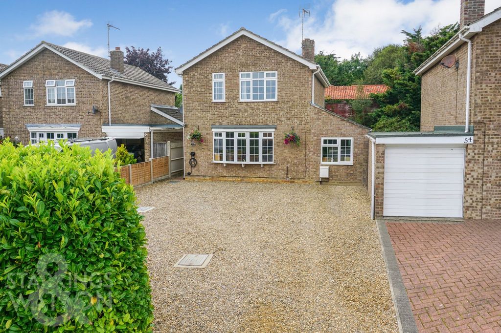 Property photo 1 of 25
