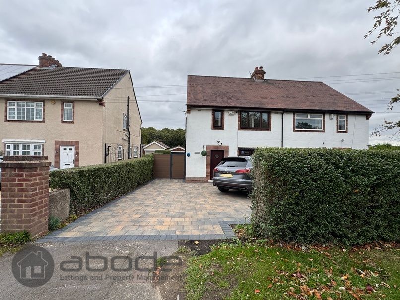 Property photo 2 of 32