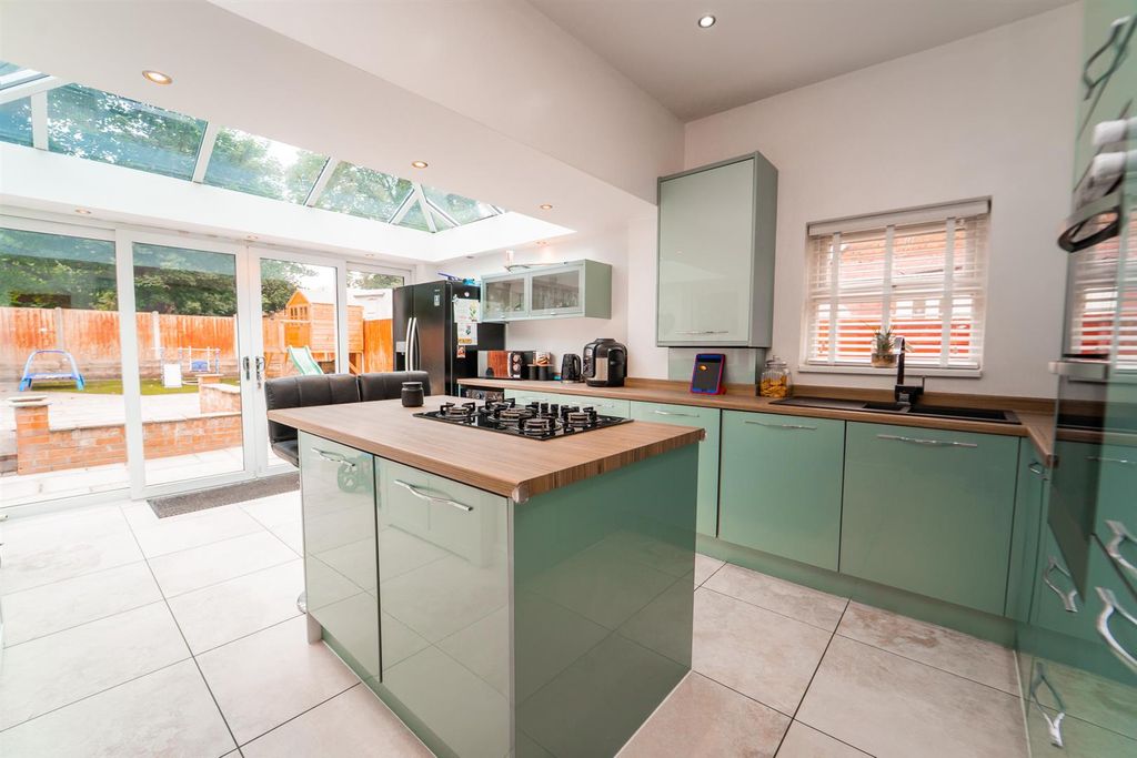 Property photo 1 of 20 4.Jpg