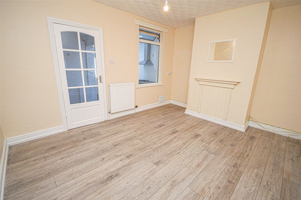Property photo 3 of 9 Picture No. 03