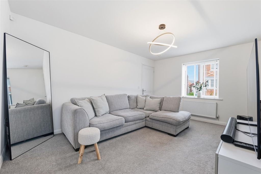 Property photo 2 of 21 P1156460.Jpg