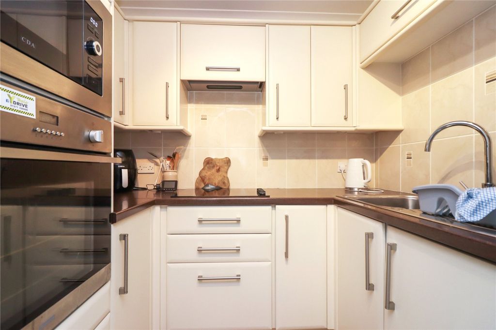 Property photo 3 of 12 Picture No. 05