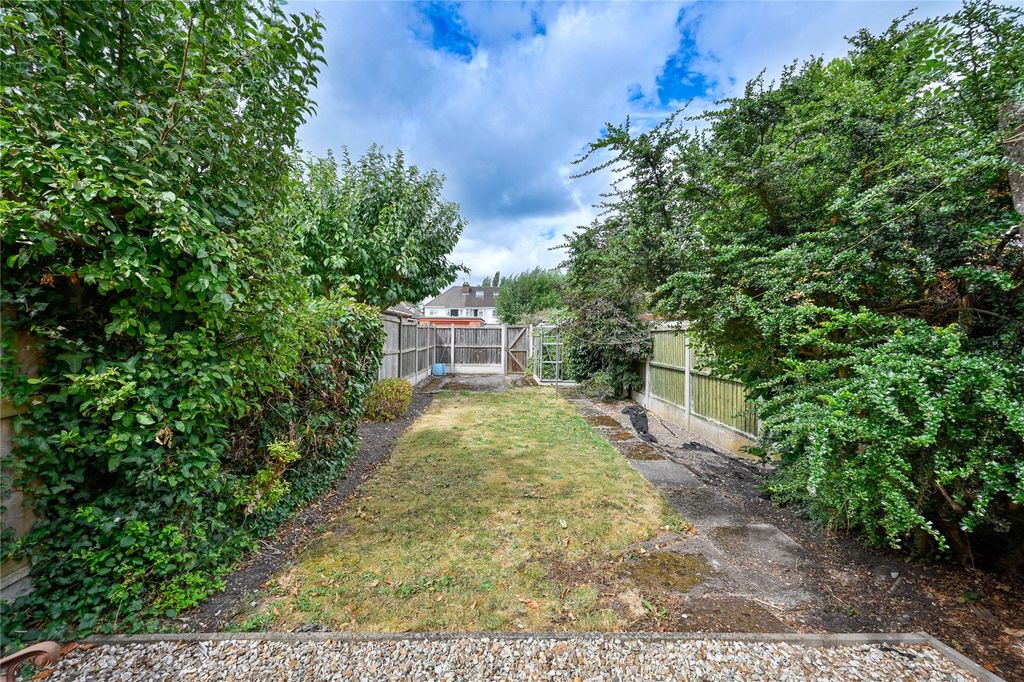 Property photo 2 of 20 Picture No. 12