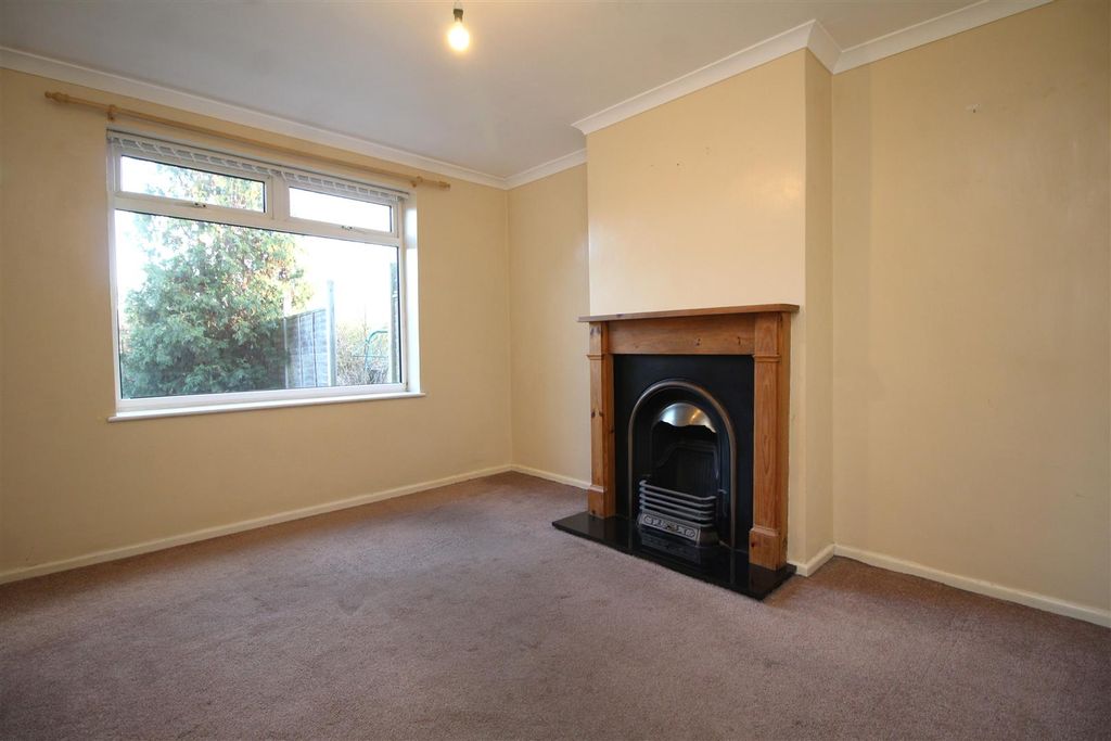 Property photo 3 of 11 Dining Room .Jpg