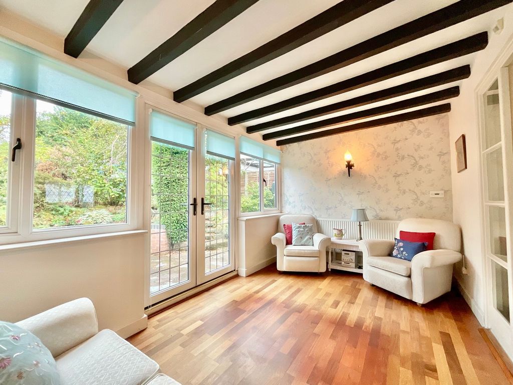 Property photo 2 of 25