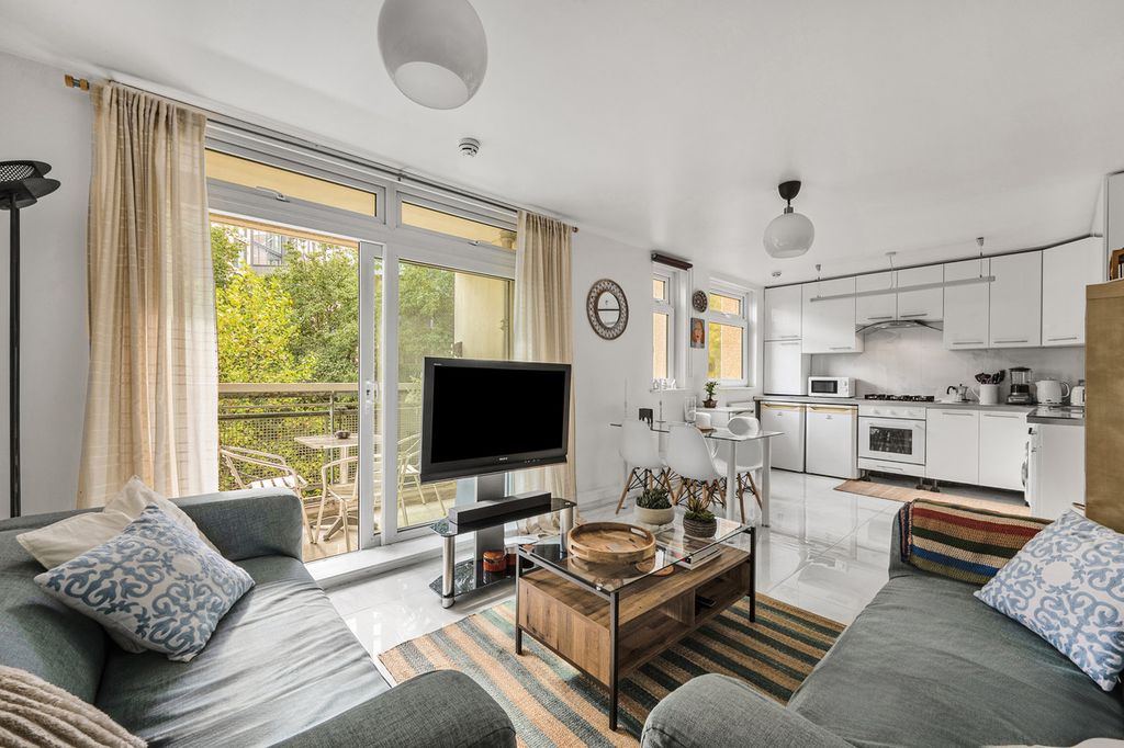 Property photo 1 of 19