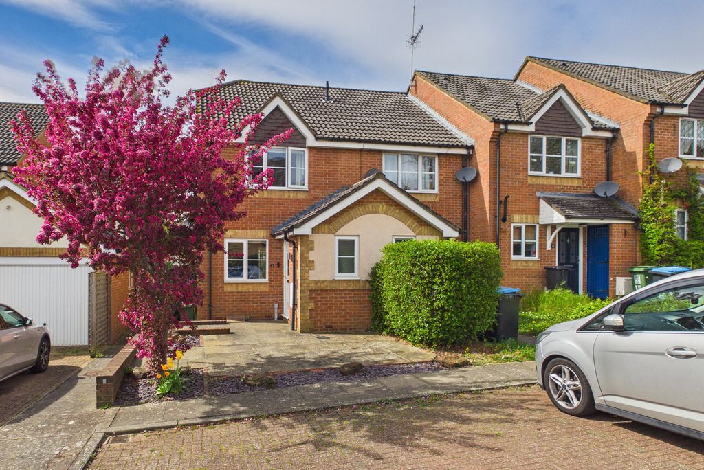 Property photo 1 of 18