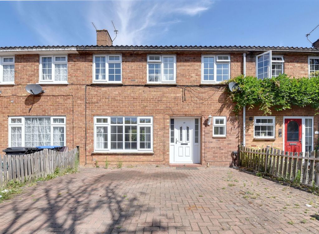 Property photo 1 of 12
