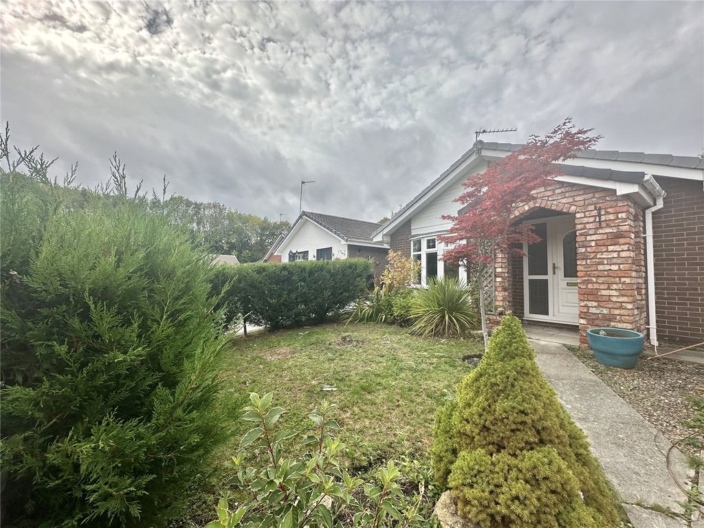 Property photo 1 of 19 Picture No. 35