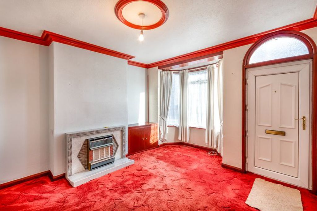 Property photo 2 of 11 Photo 2