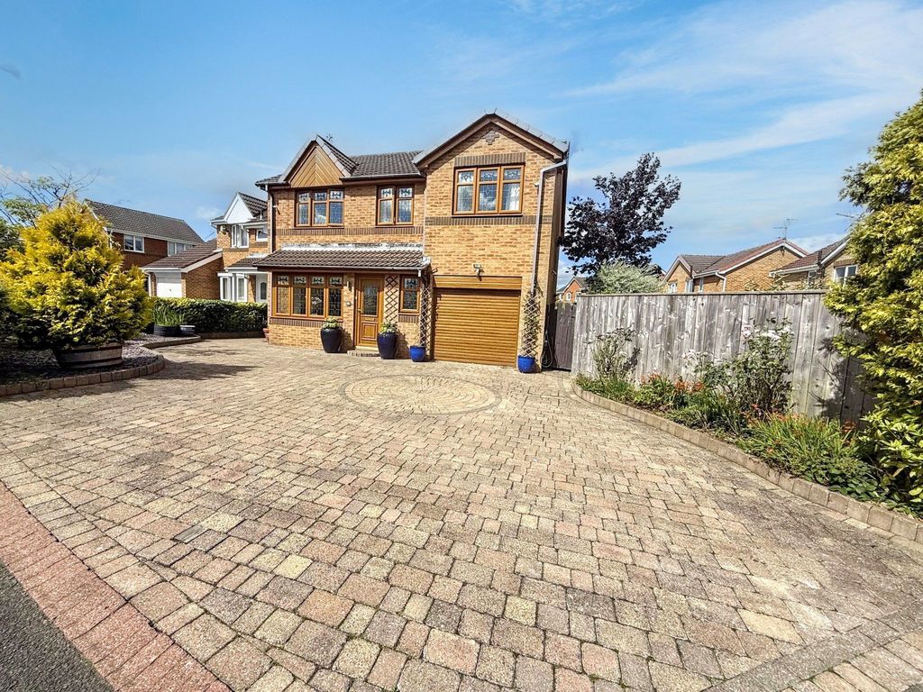 Property photo 1 of 31