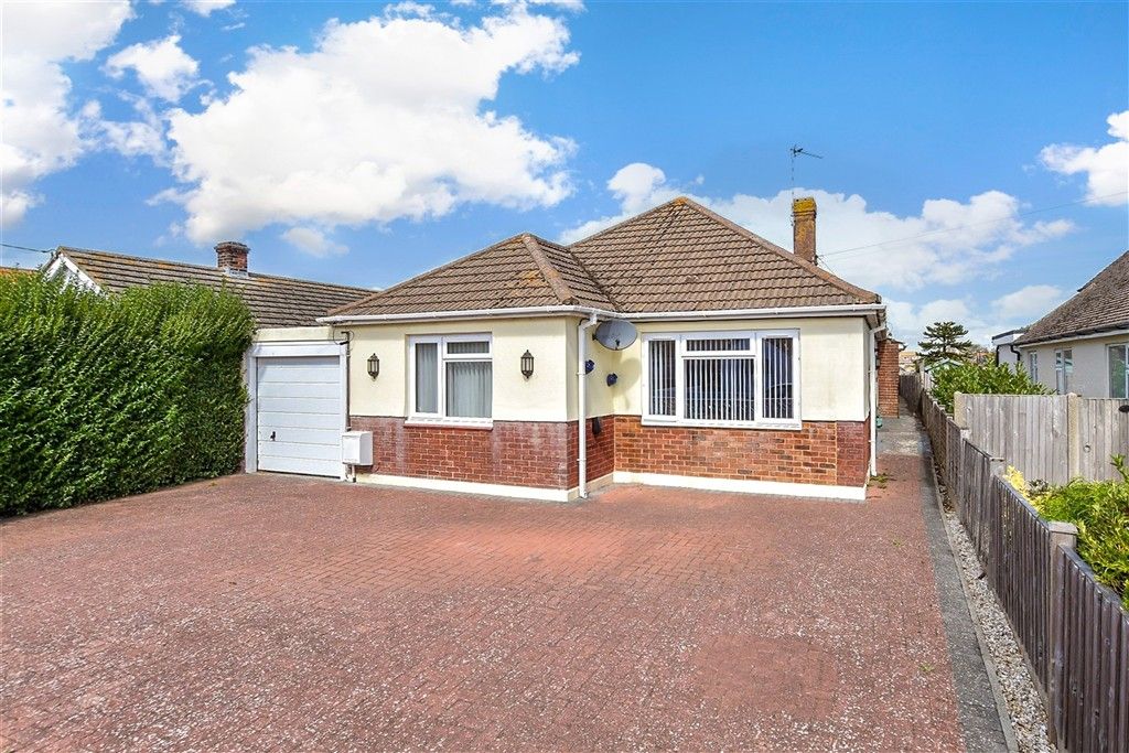 Property photo 1 of 15 External (Web)..