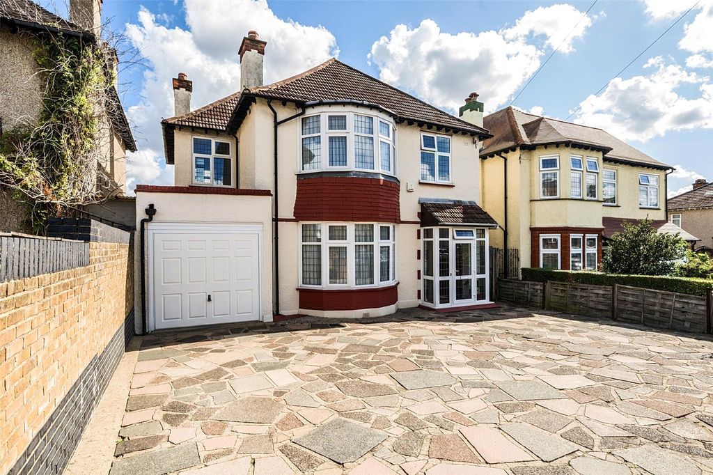 Property photo 2 of 25 External