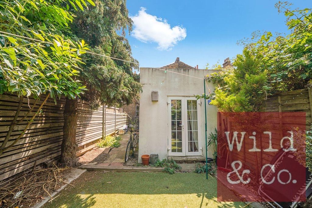 Property photo 3 of 15 Ground Floor Flat, 123 Powerscroft Road - c6Nweofh