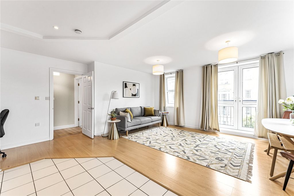 Property photo 1 of 22 Reception Room